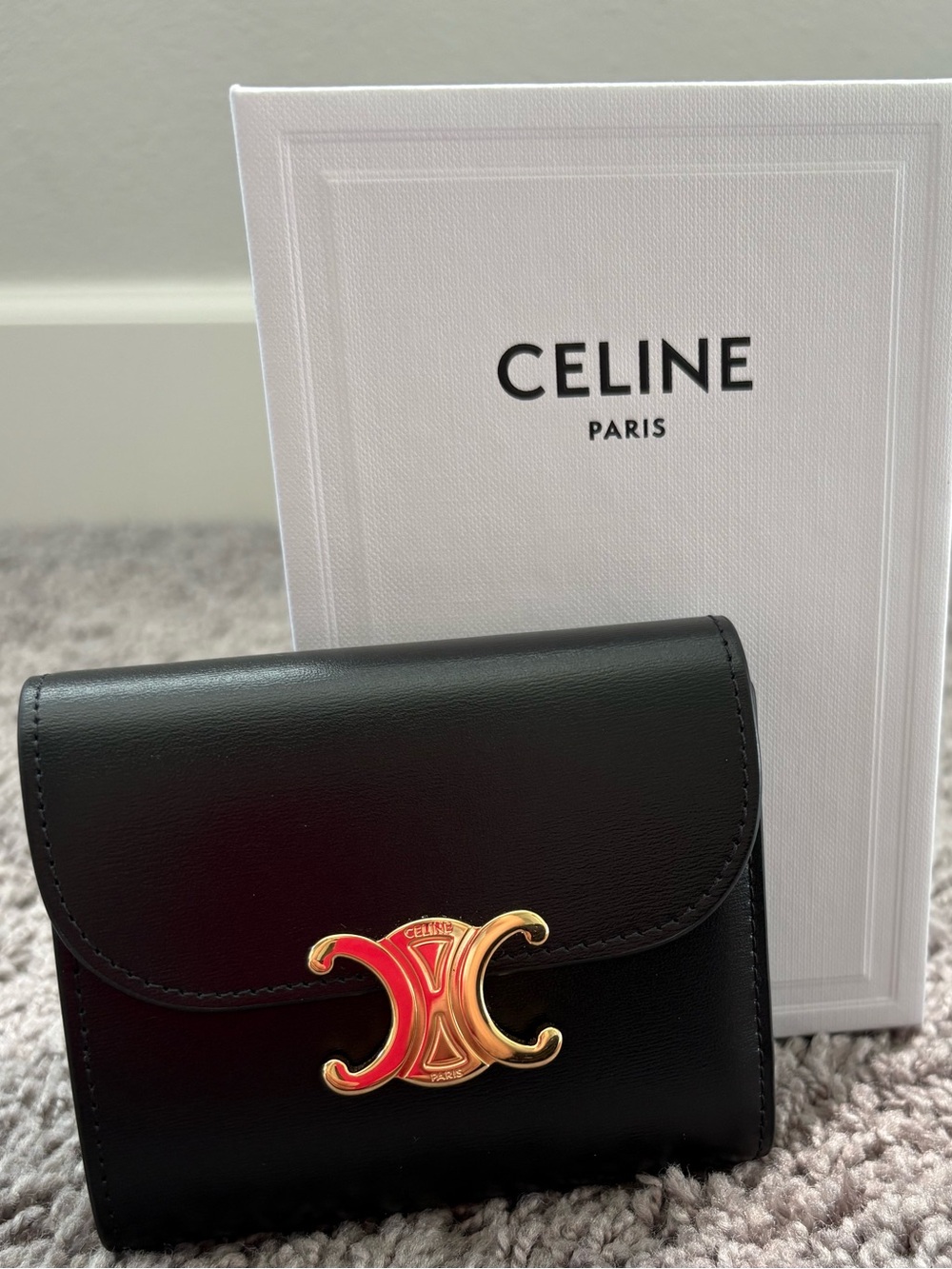 CELINE SMALL FLAP WALLET TRIOMPHE IN SHINY CALFSKIN